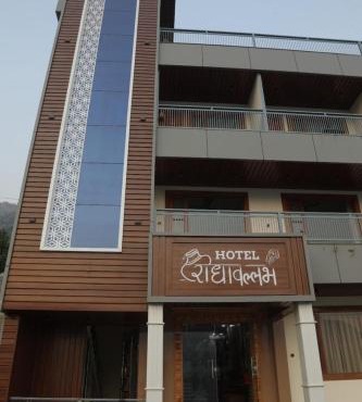 Hotel Radha Vallabh