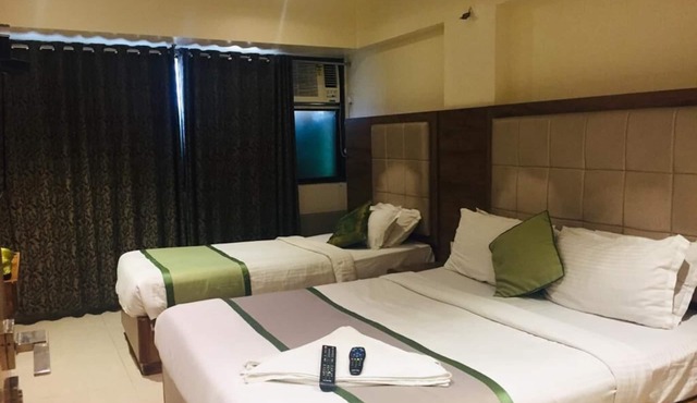 Hotel Regal Inn in Mumbai