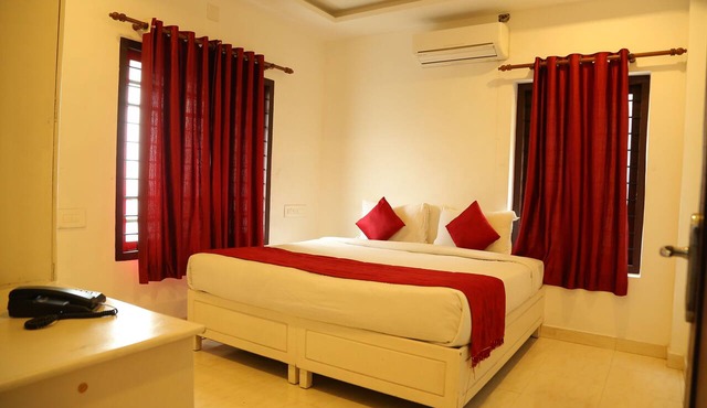 Hotel Ritzy Village in Kanayannur