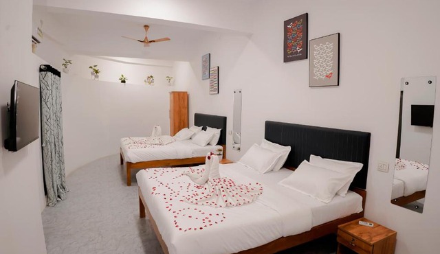 Hotel Royal Accord in Surat