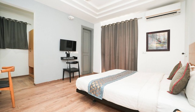 Hotel Royal Galaxy in Gurugram