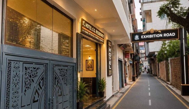 Hotel S.S Residency