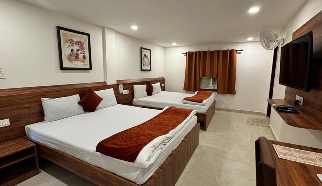 Hotel Saluja in Siliguri