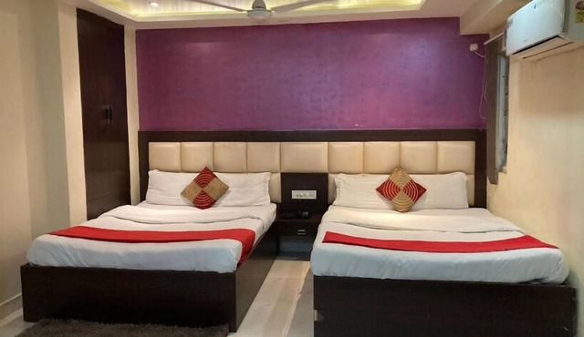 HOTEL SAMRIDDHI PALACE
