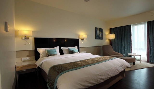 Hotel Shelton Rajamahendri in Rajahmundry