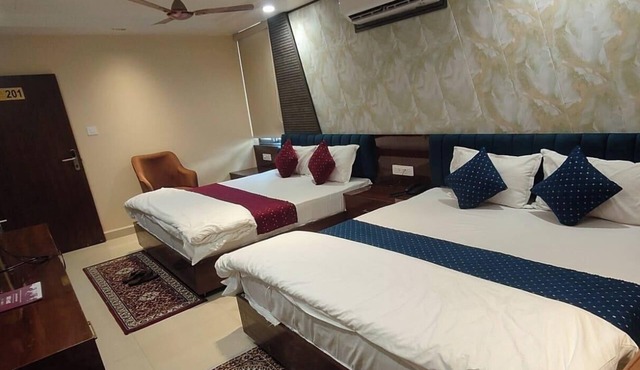 Hotel Shri Vallabh kripa in Sehore