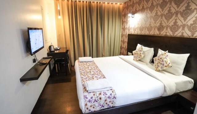 Hotel Singh's Vashi Navi Mumbai in Navi Mumbai