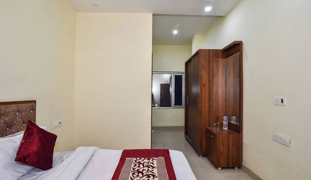 HOTEL SK PLAZA in Amritsar