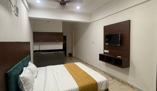 Hotel Skyline Natekal in Mangaluru