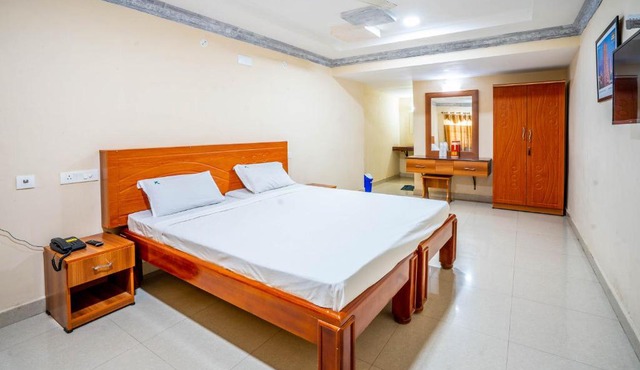 Hotel TamilNadu, Hosur in Hosūr