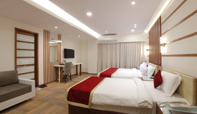 Hotel The Lotus Park, Ellisbridge in Ahmedabad
