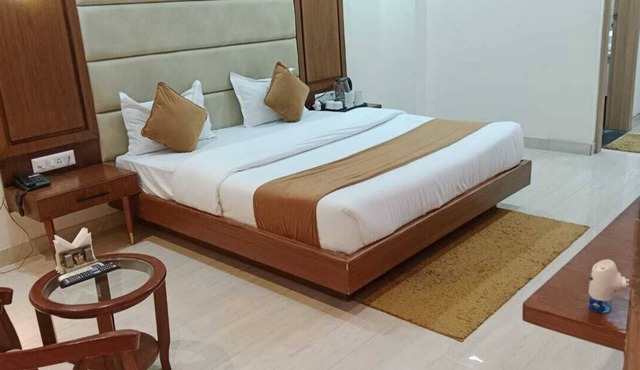 Hotel the Royal Jewel in Hisar