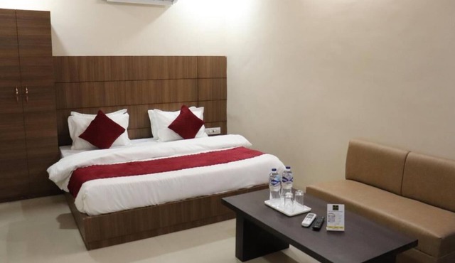 HOTEL V B PARADISE in Beawar