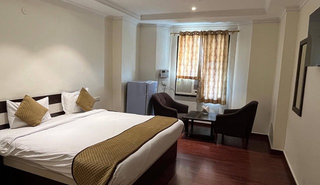 Hotel Vasu International