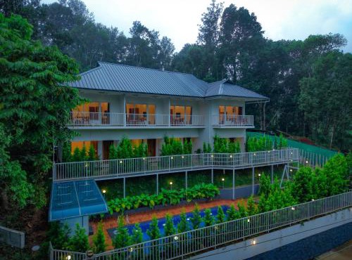 Ice Cloud Munnar Pool Resort