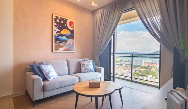 Iconic Regency by Stellar ALV in Bayan Lepas