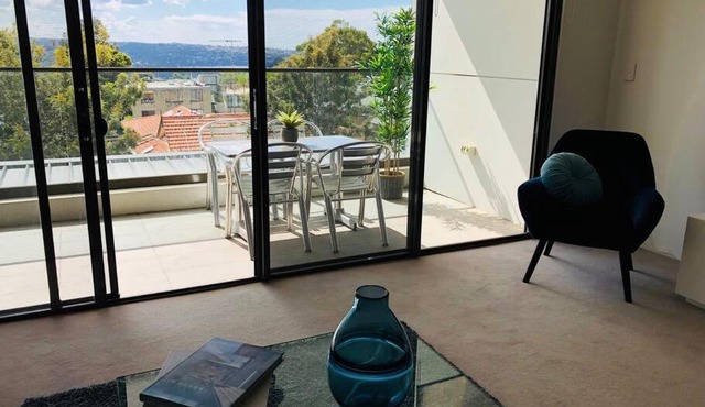 Incredible Waterview Apartment Neutral Bay G301 in Sydney