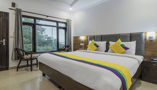 Itsy Hotels Peak View, 300 Mts From Mall Road