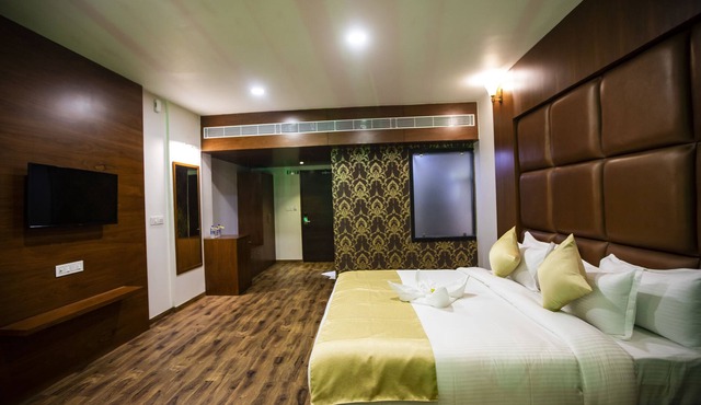 Jalashray Resort in Nadiad