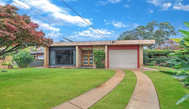 Jensen House - Retro Style with a modern update in Echuca