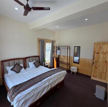 Jhi-Dhey Guest House