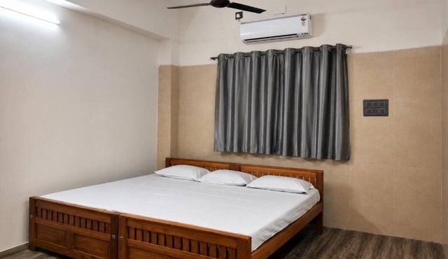 Joy Ac Hall & Rooms in Rameshwaram
