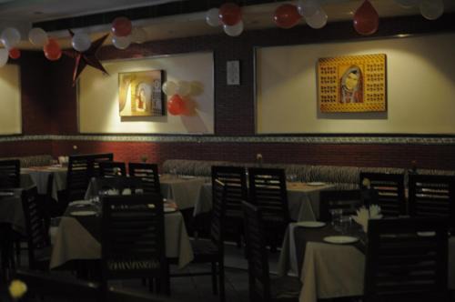Jullundur Hotel & Restaurant