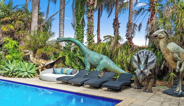 Jurassic Park - Stay 3 Pay 2 Special - For stays up until 1st September 2026 in Rye