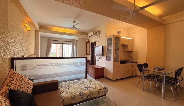 KanishQa’s Stay in Vrindavan