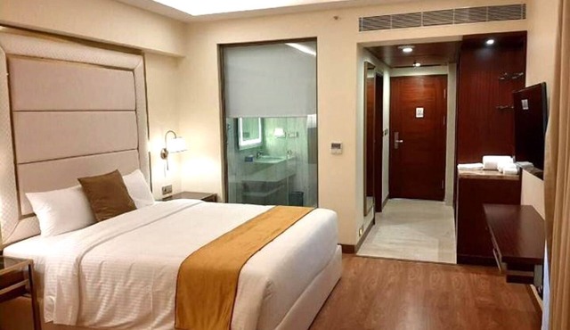 Kay-Em Spectra Hotel Chennai