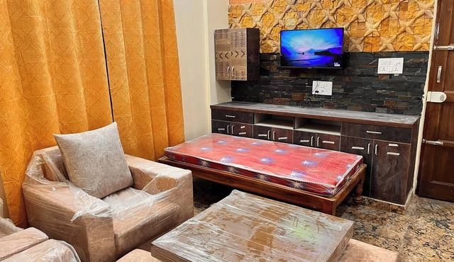 Kejriwals Vaikunth 35A, Luxurious 1.5/2 BHK with 2 rooms 1 bath 2 balconies in Bengaluru