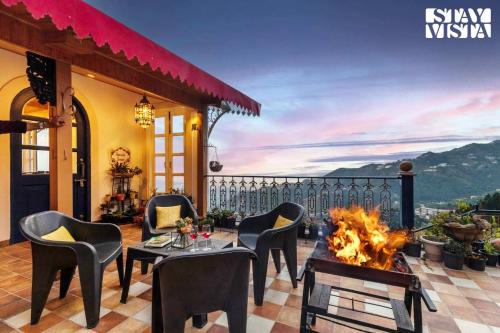 Lawrence Terrace at Mall Road by StayVista