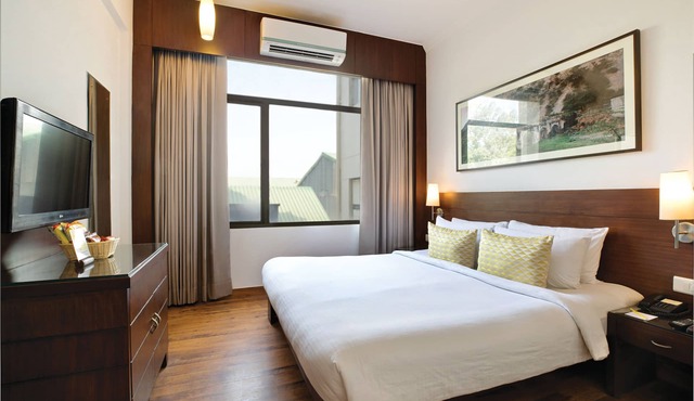 Lemon Tree Hotel Alwar