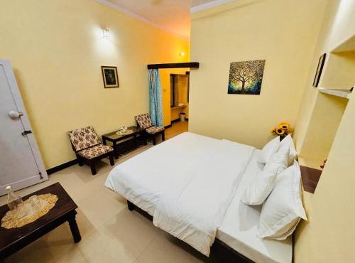 Liliyan Palace Guest house
