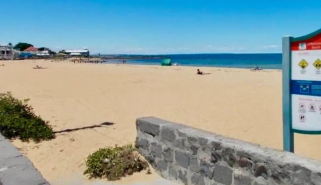 Lovely 2 bedroom apartment near the beach Free Parking in Williamstown