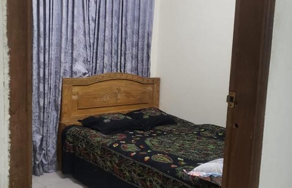 Lovely double bedroom, next to Dhaka airport please see all pictures