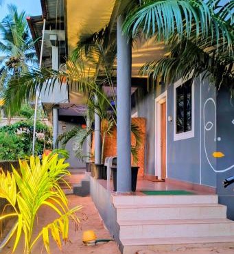 Luna Mar Beach Stay