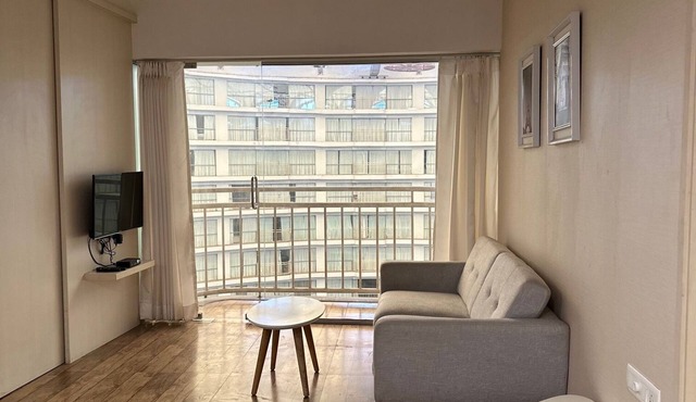 Luxsugero Studios - Surat in Surat
