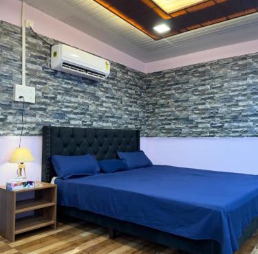 Luxurious big Room with jacuzi