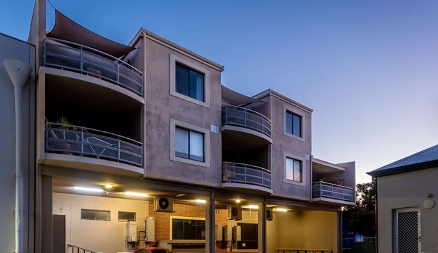 Luxury 1 Bedroom Retreat in the Heart of Subiaco in Subiaco