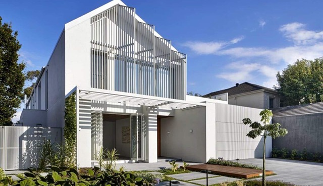 Luxury Villas Whitehouse (With Car Parking) in Melbourne