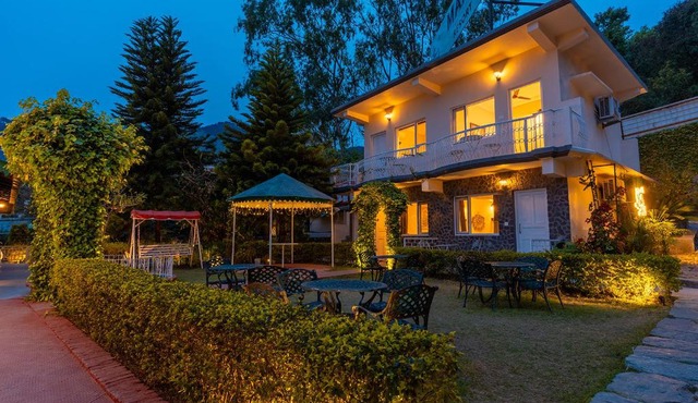 Maati Resort by The Lake Hill