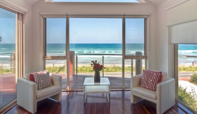 Magnificent views over the East Beach Bay in Port Fairy