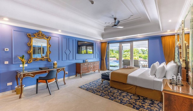 Mayfair Palm Beach Resort