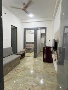Modern & Cozy 1BHK Prime Location in Indore