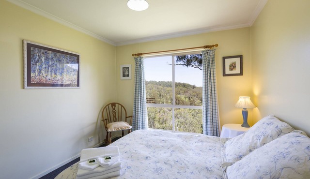 Moffat Falls Cottage in Ebor
