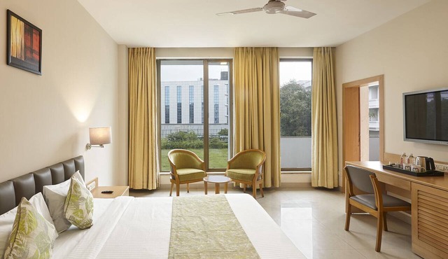 Monday Hotels Mahape in Navi Mumbai