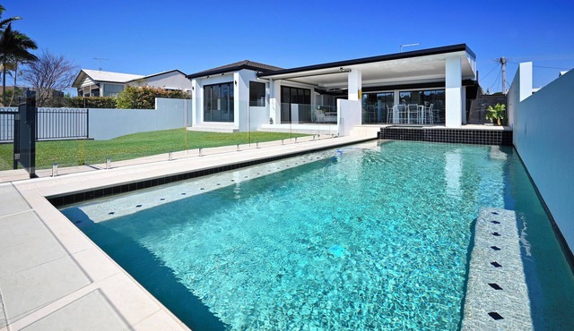 Mooloolaba Waterfront Luxury in Sunshine Coast