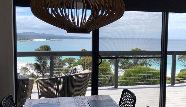 MOONRISE BINALONG BAY Stunning views in Binalong Bay