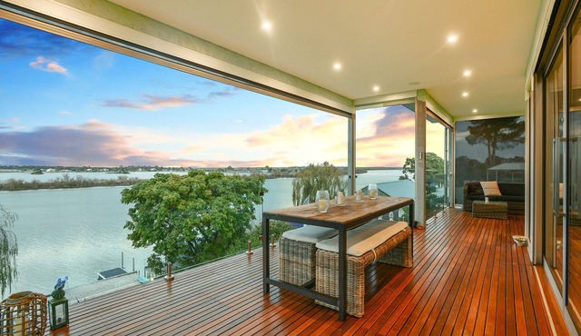 Muse on the Murray + Pet-Friendly in Wellington